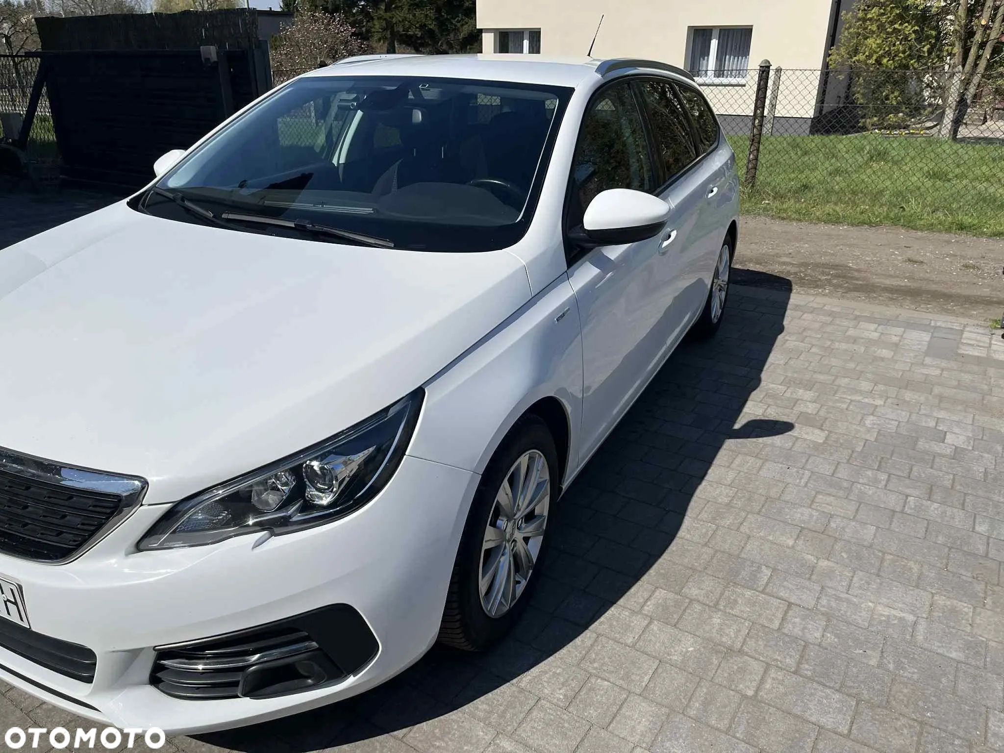 Peugeot 308 BlueHDi FAP 130 Stop & Start Style - 2
