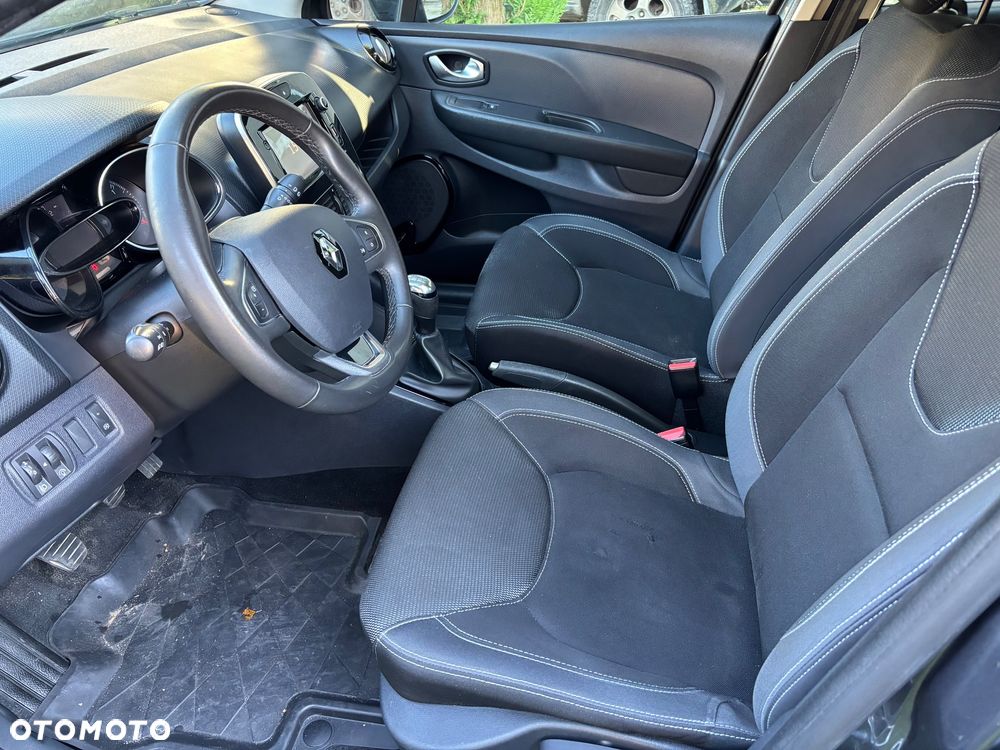Renault Clio - 13