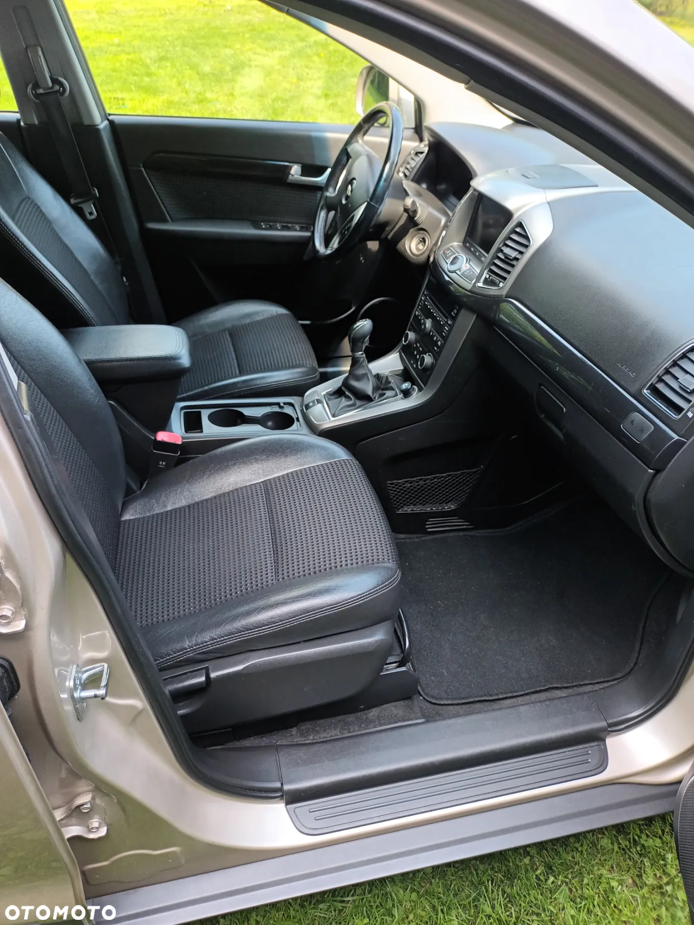 Chevrolet Captiva - 10