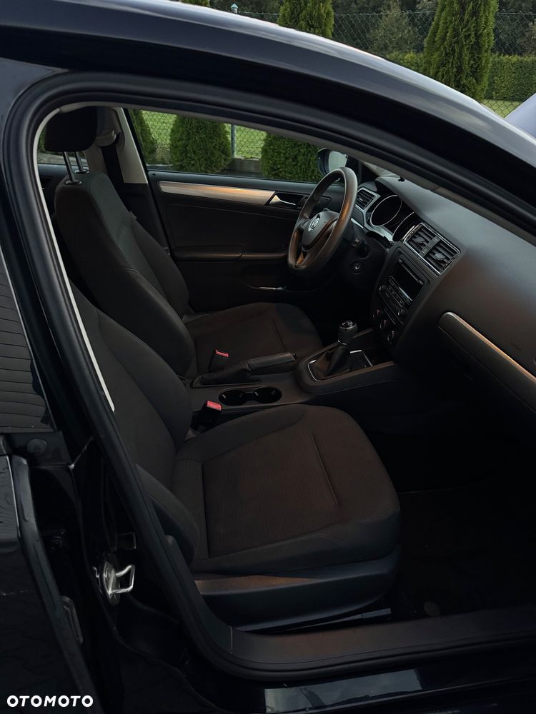 Volkswagen Jetta 2.0 TDI DPF BMT Trendline - 15