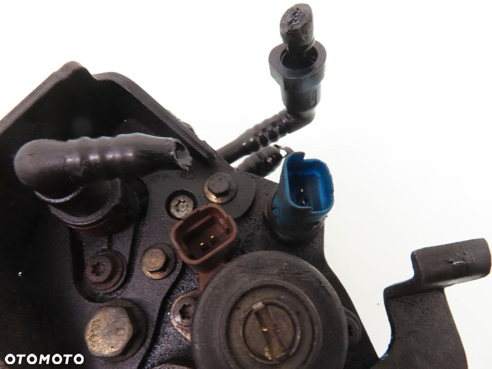 POMPA WTRYSKOWA FORD MONDEO III 2.0 16V TDCi 3S7Q9B395AA R9044Z100A - 2