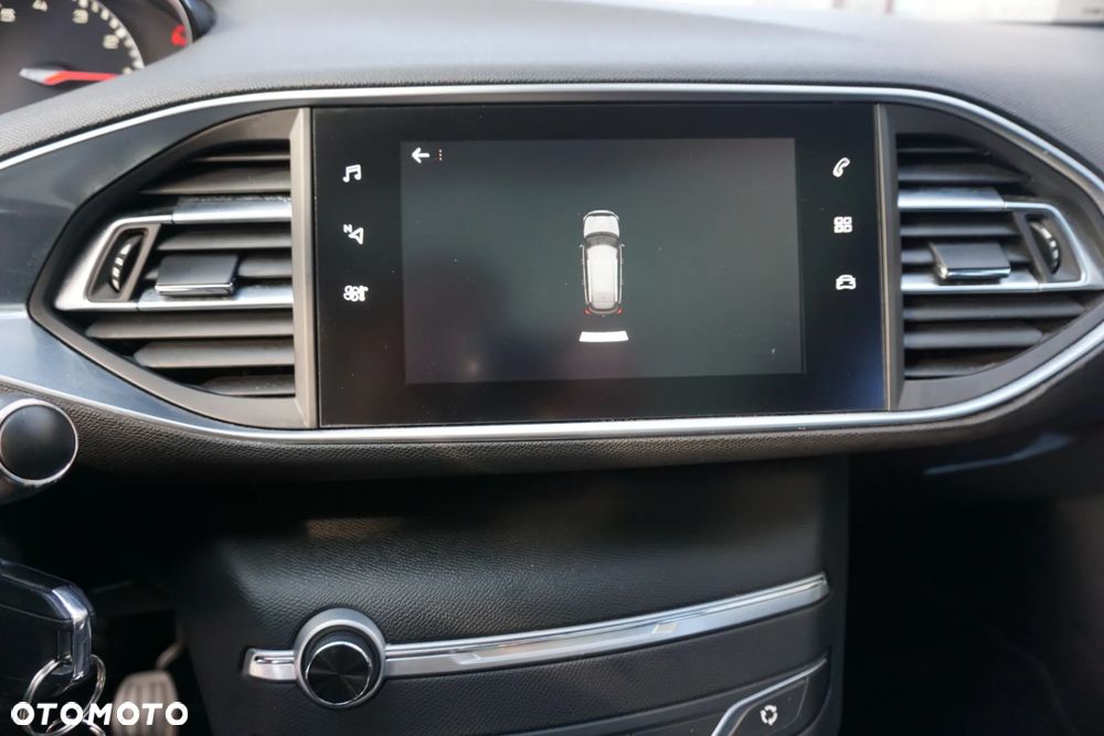 Peugeot 308 - 24