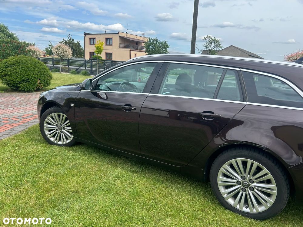 Opel Insignia 1.4 T Cosmo S&S - 4