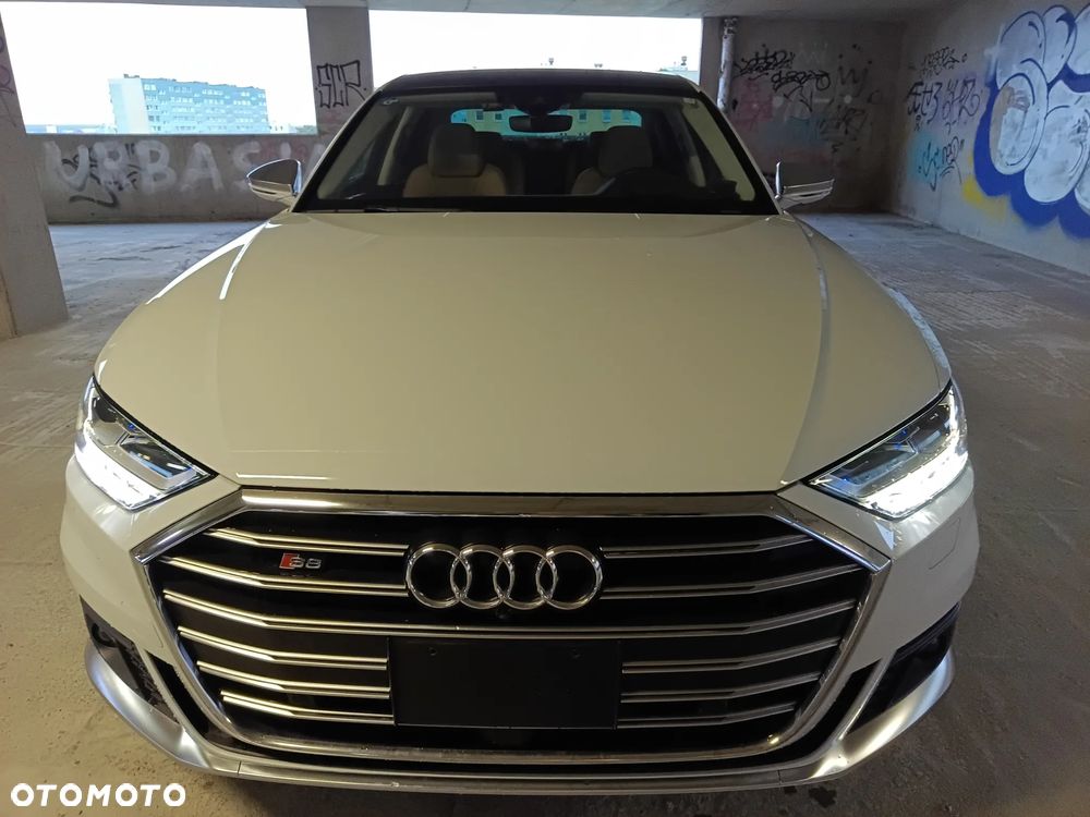Audi S8 4.0 TFSI Quattro - 1