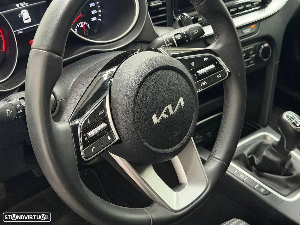 Kia XCeed 1.0 T-GDI Dynamic - 13