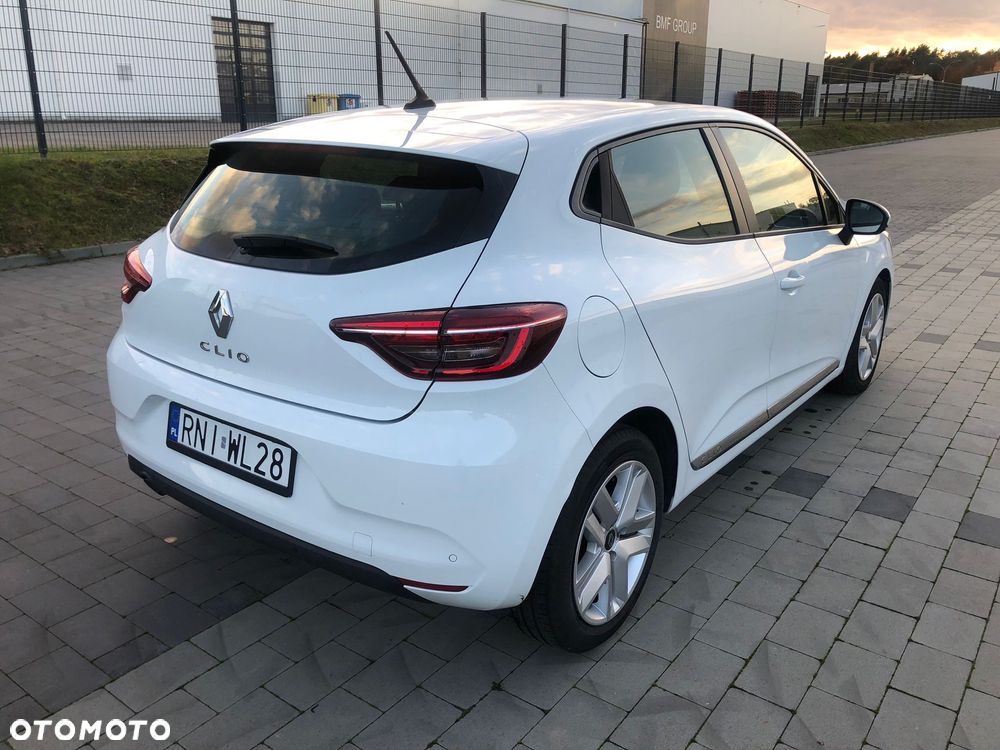 Renault Clio BLUE dCi 85 EXPERIENCE - 4