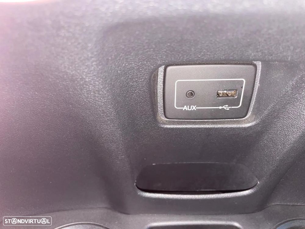 Peugeot Boxer 2.0 BlueHDI Cx. Frigorífica - 14