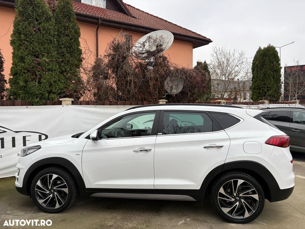 Hyundai Tucson 2.0 CRDI 4WD 6AT Luxury+ - 12