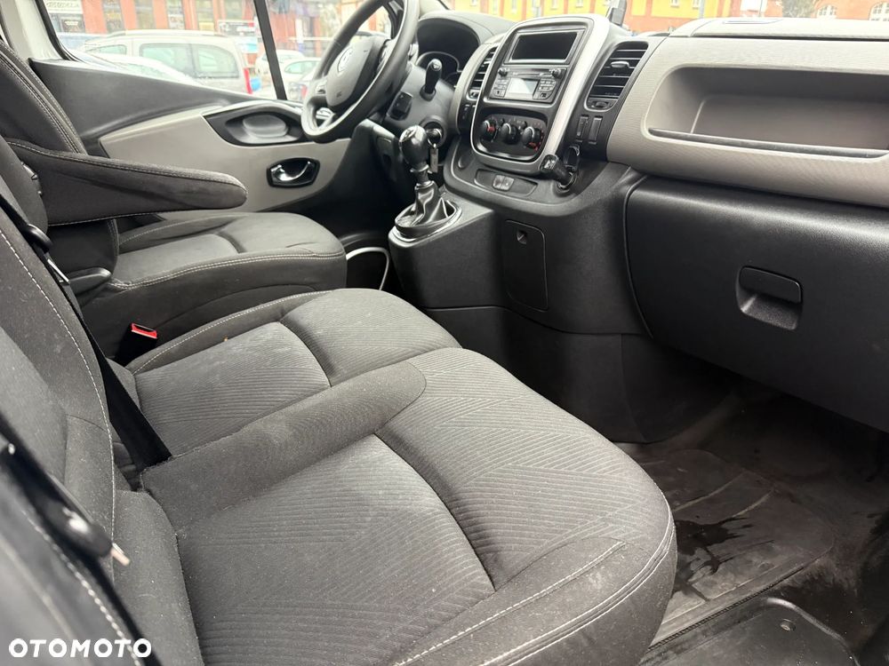 Renault Trafic - 15