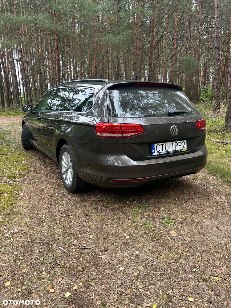 Volkswagen Passat 1.6 TDI (BlueMotion Technology) Comfortline - 2