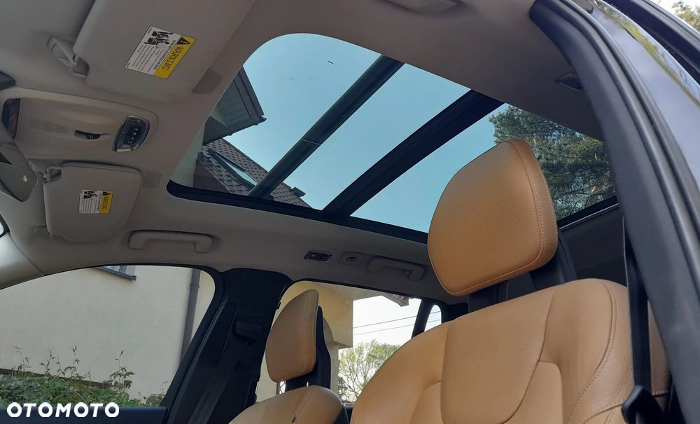 Volvo XC 90 T6 AWD Momentum 7os - 24