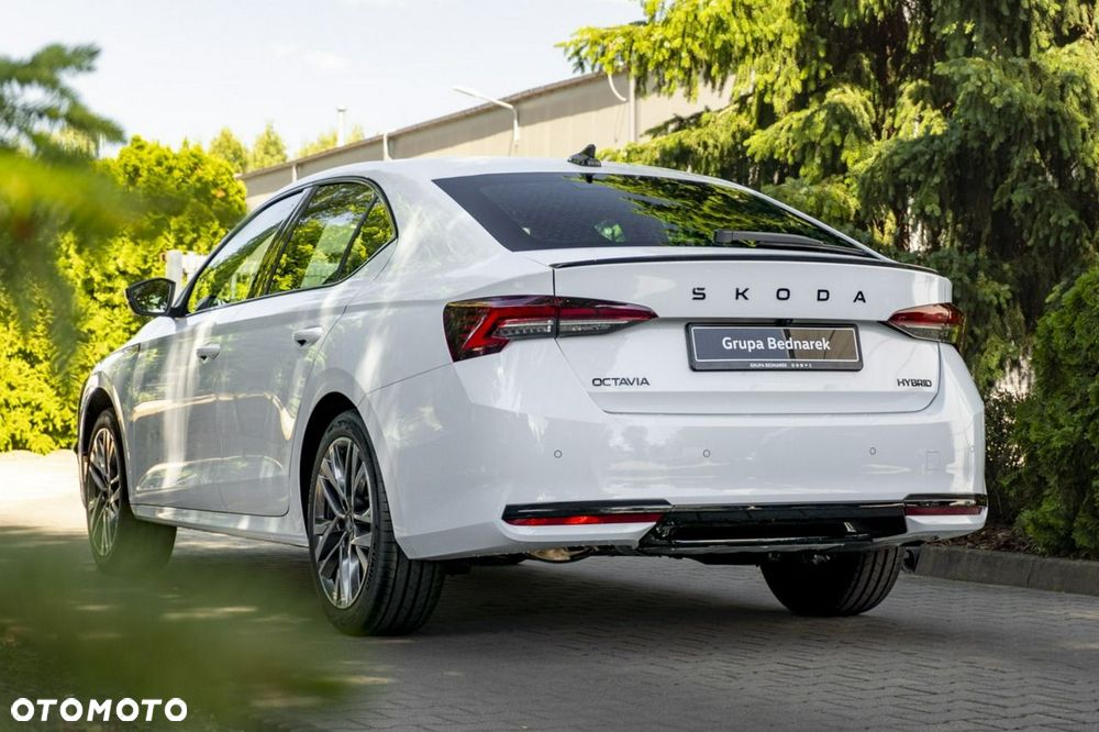 Skoda Octavia - 13