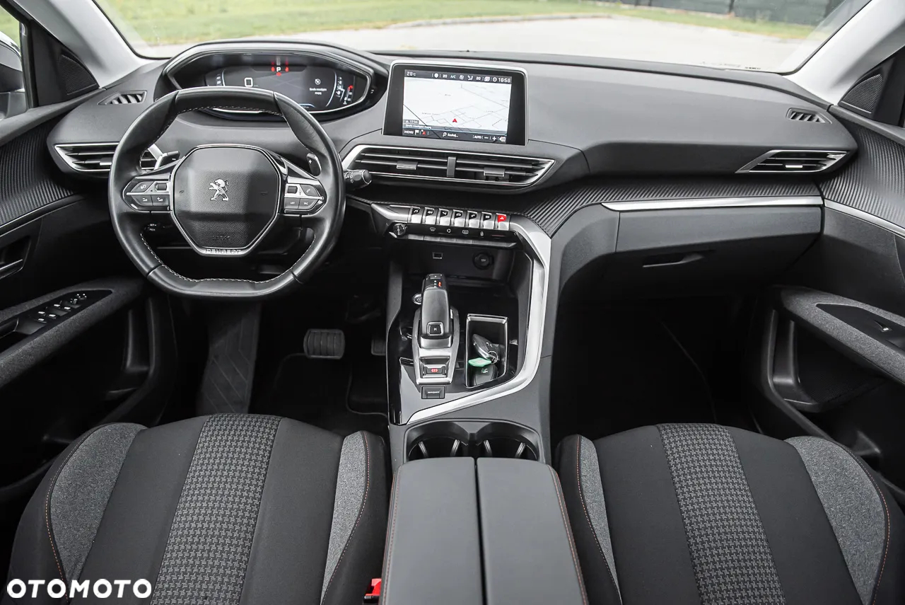 Peugeot 5008 1.5 BlueHDi Allure S&S EAT8 - 25