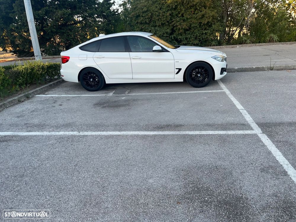 BMW 320 Gran Turismo d Auto Line Sport - 11