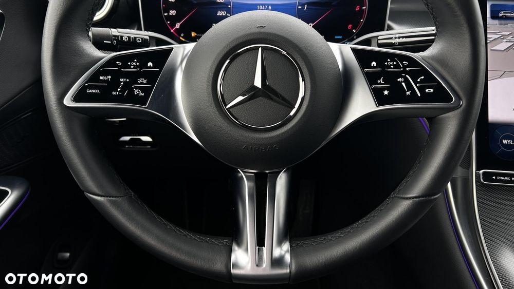 Mercedes-Benz GLC - 16