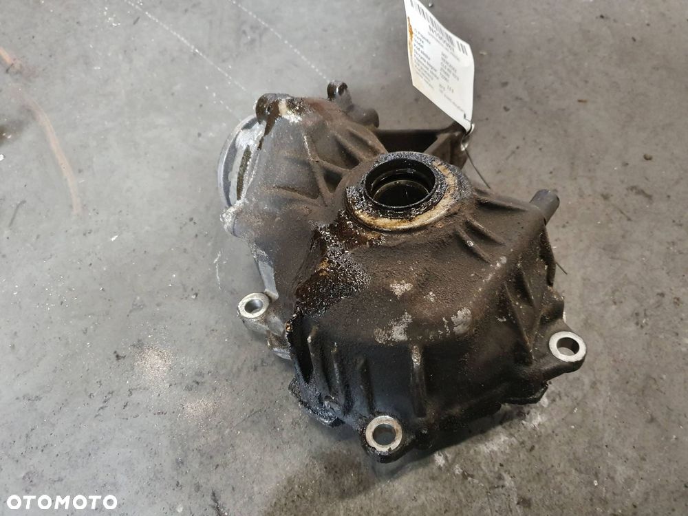 DYFERENCJAŁ PRZÓD MERCEDES CLS 400 W218 A2213307801 - 7