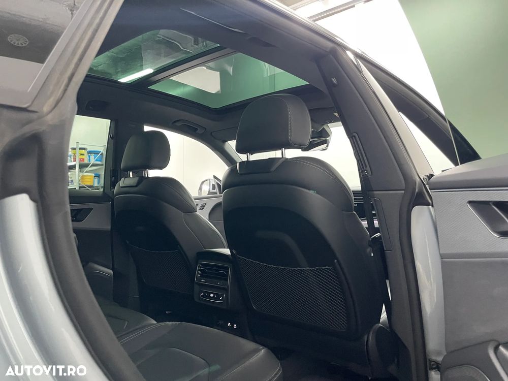 Audi Q8 SUV TFSI e quattro 290 kW tiptronic - 22