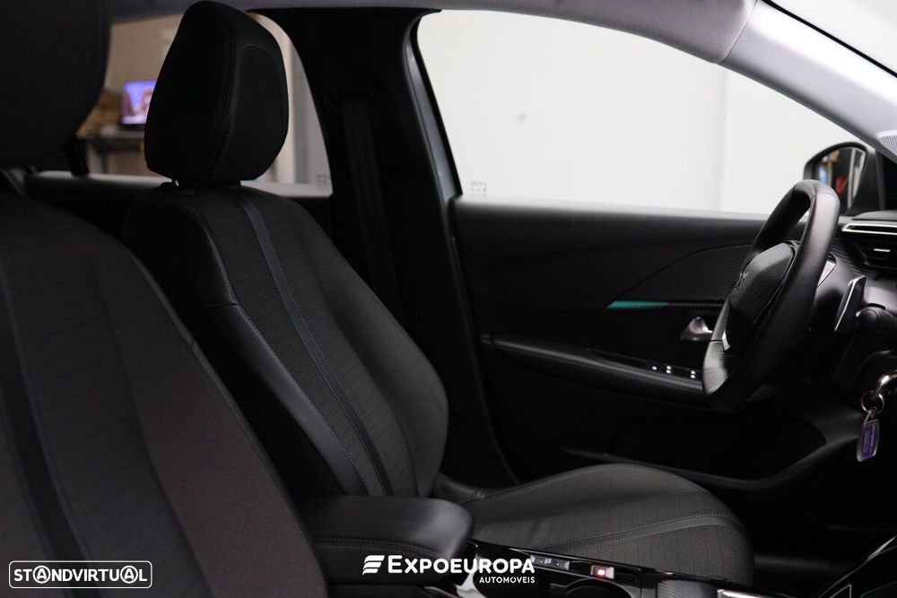 Peugeot 208 PureTech 100 EAT8 Allure Pack - 27