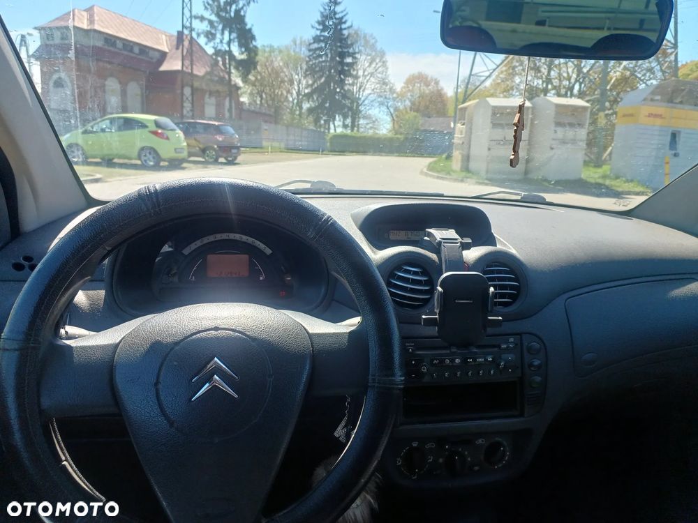 Citroën C2 1.1 X - 8
