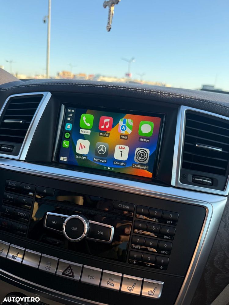 Mercedes-Benz ML - 12