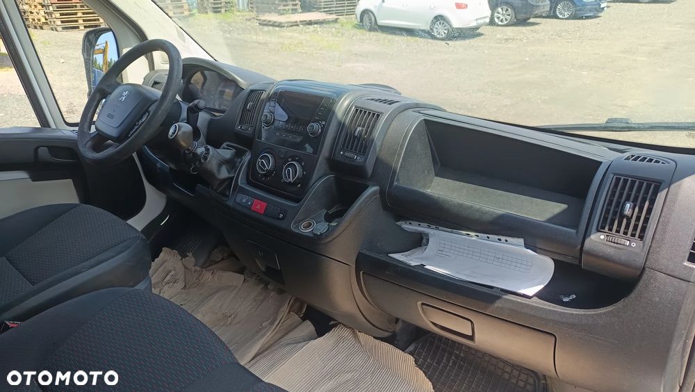 Peugeot BOXER - 13