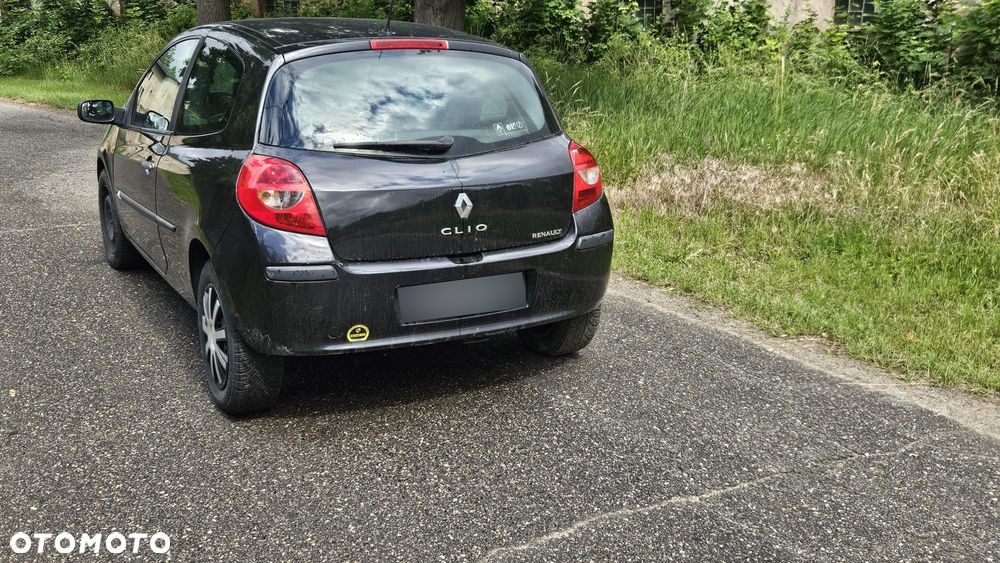 Renault Clio - 3