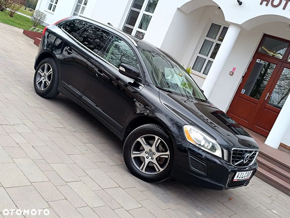 Volvo XC 60 D4 Geartronic Momentum - 11