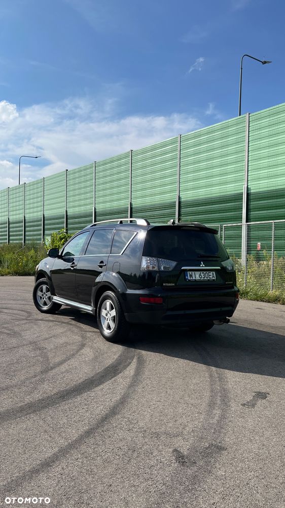 Mitsubishi Outlander 2.0 Invite 2WD EU5 - 36