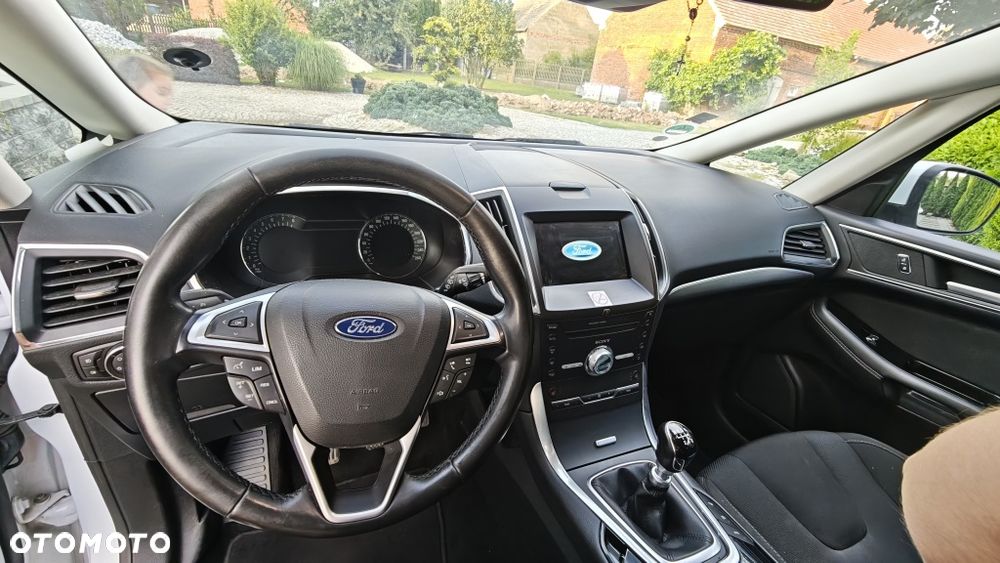 Ford S-Max - 5