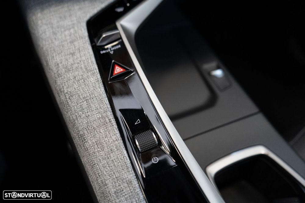 Peugeot E-3008 73 kWh Allure - 20