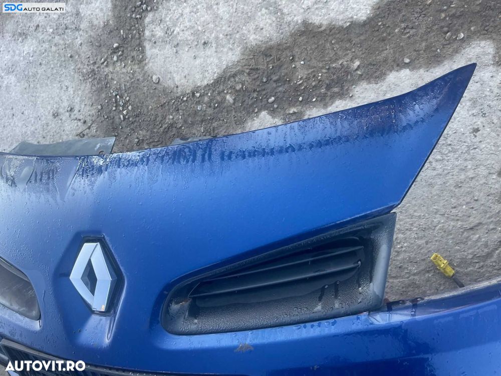 Grila Ornament Superior Stanga de pe Bara Spoiler Fata Renault Clio 3 2005 - 2009 [C3622 - 1