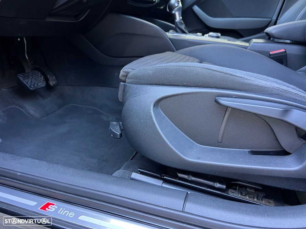 Audi A3 Sportback 2.0 TDI S-line S tronic 119g - 30