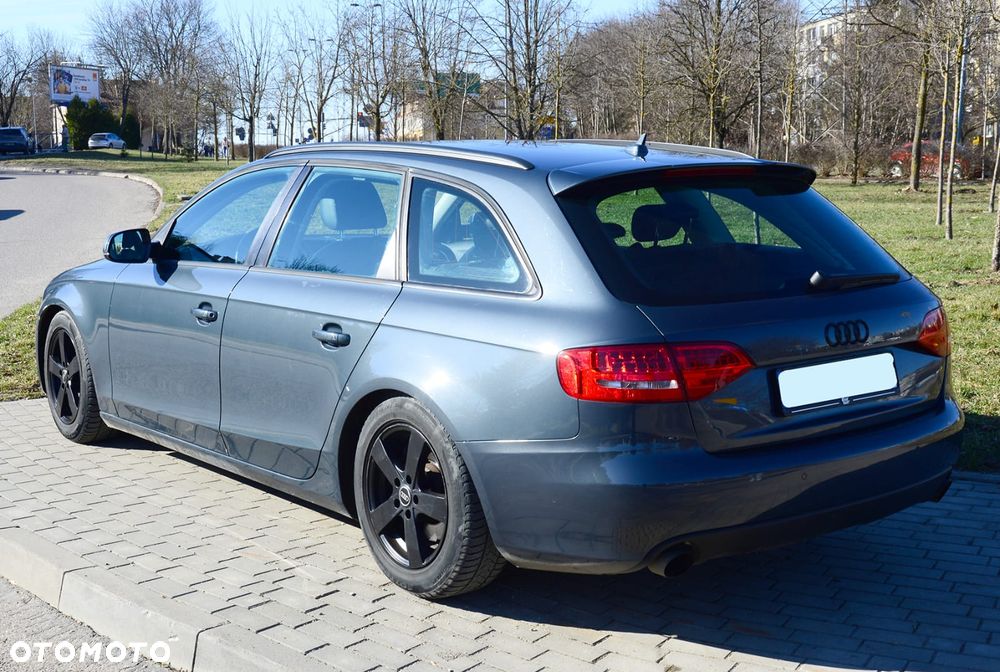 Audi A4 Avant 2.0 TFSI quattro S tronic Ambiente - 4