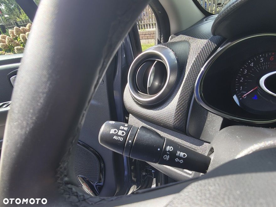 Renault Clio 1.2 16V Limited - 17