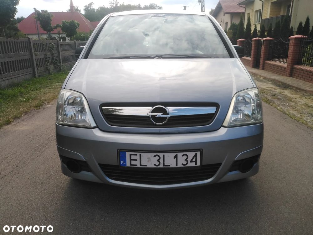 Opel Meriva 1.4 Essentia - 1