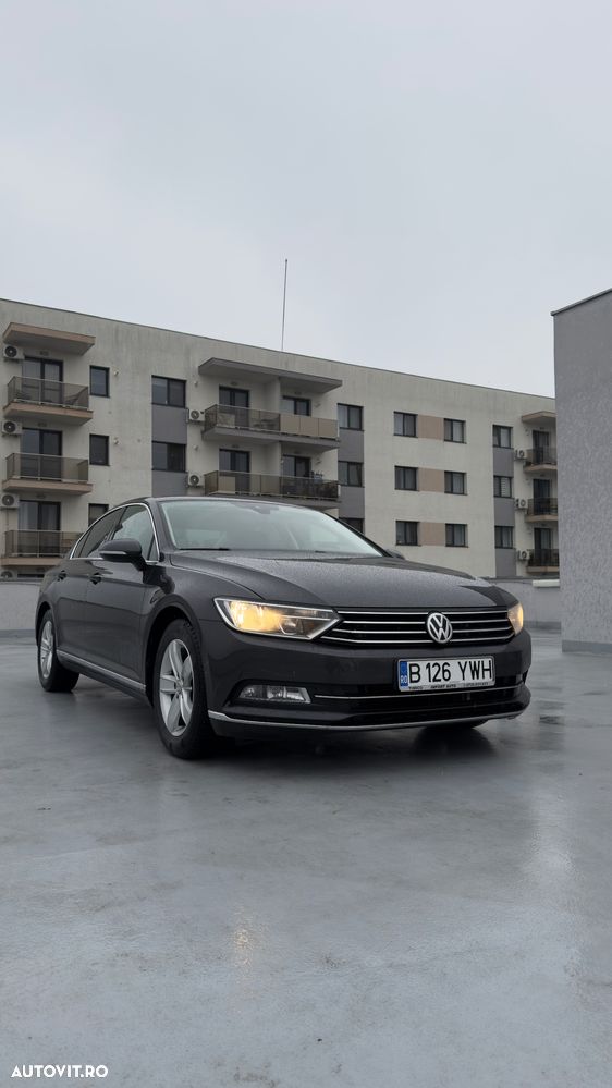 Volkswagen Passat 2.0 TDI SCR DSG (BlueM Tech) Highline - 10