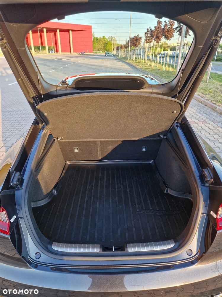 Kia Stinger 2.0 T-GDI GT Line - 25