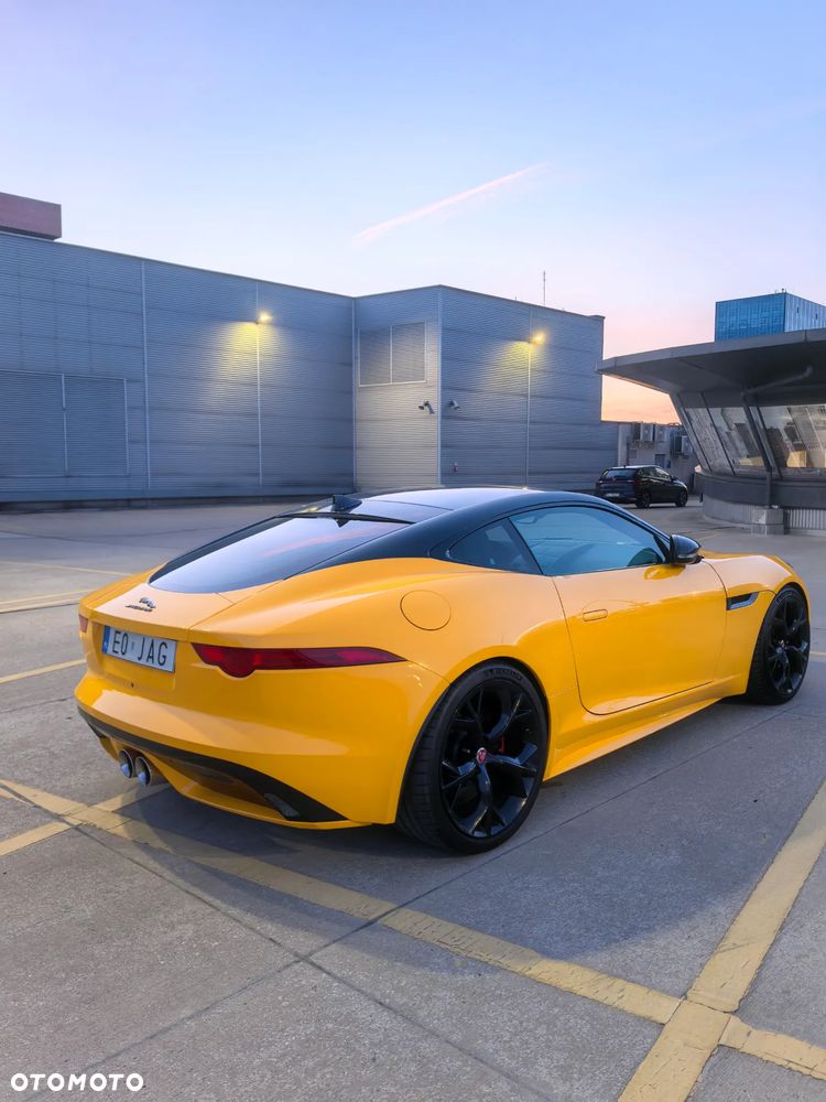 Jaguar F-Type S - 6