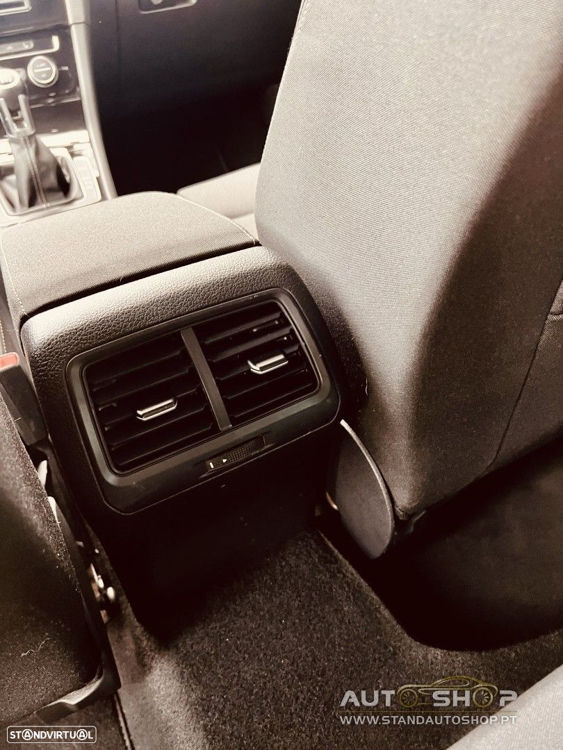 VW Golf 2.0 TSi R - 27