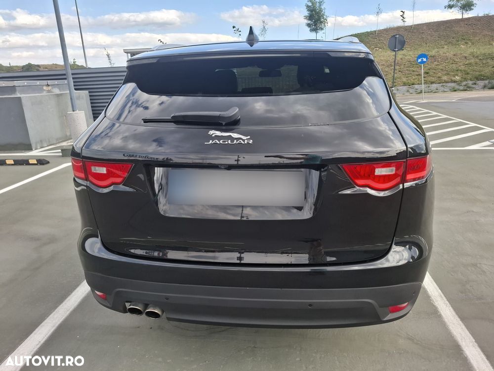 Jaguar F-Pace 20d AWD Portfolio - 9