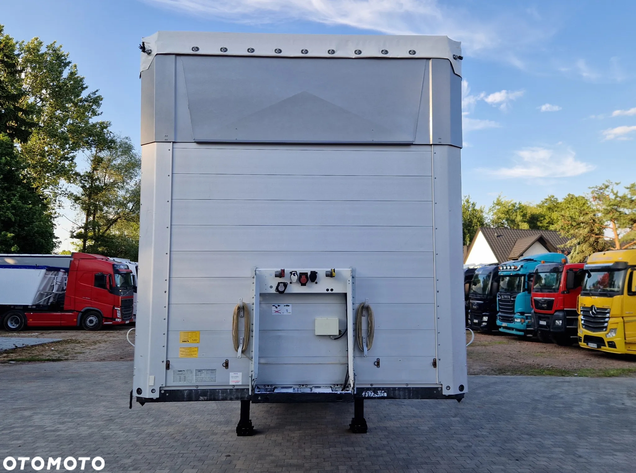 Schmitz Cargobull FIRANKA * STANDARD * MULTILOCK * DACH PODNOSZONY * - 2