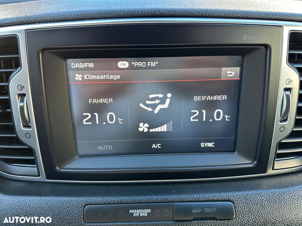 Kia Sportage 1.7 CRDI 2WD ISG Aut. Dream-Team Edition - 23