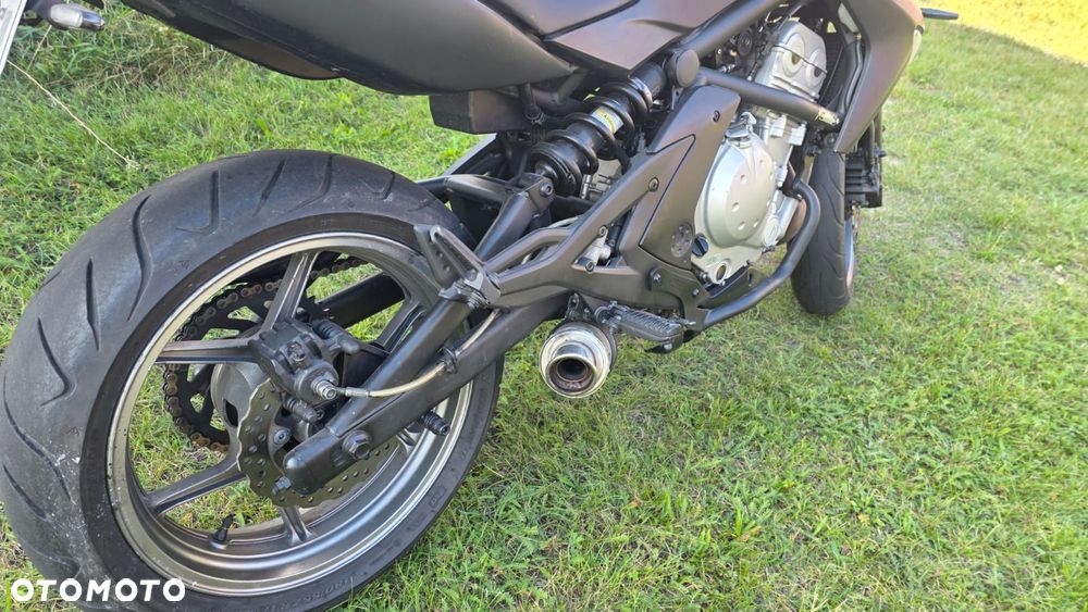 Kawasaki ER - 3