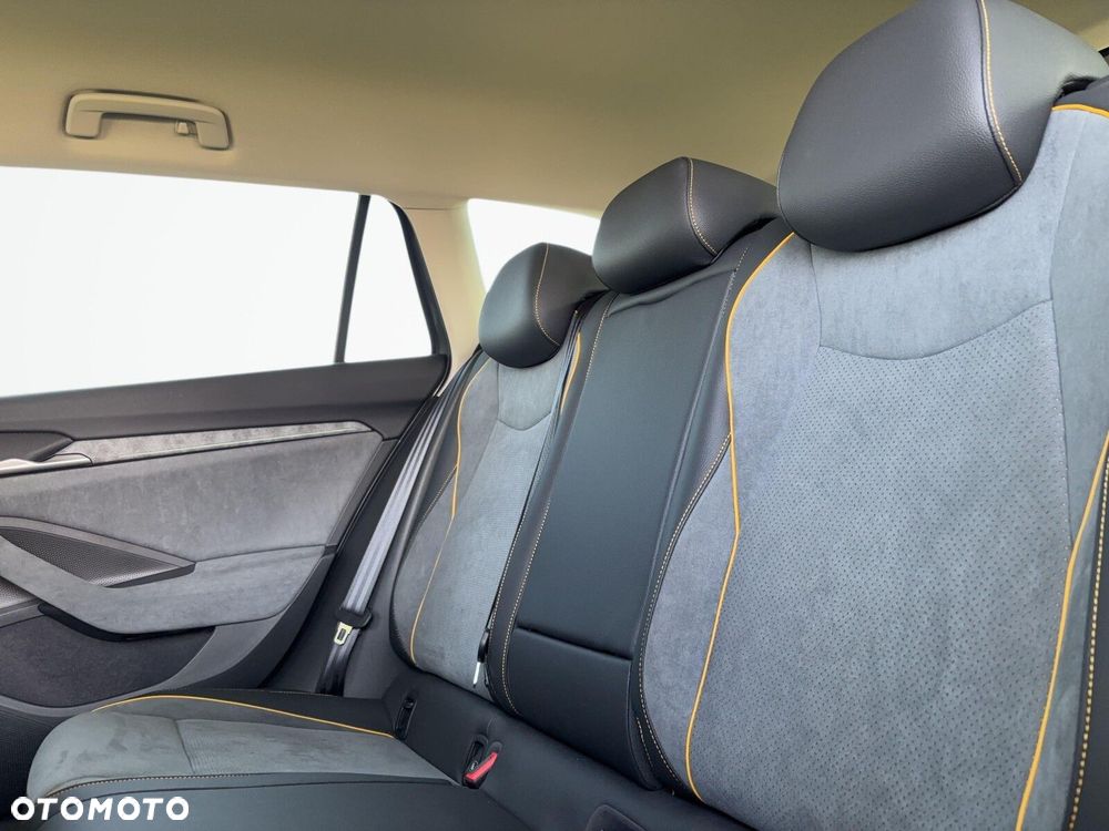 Skoda Superb - 21