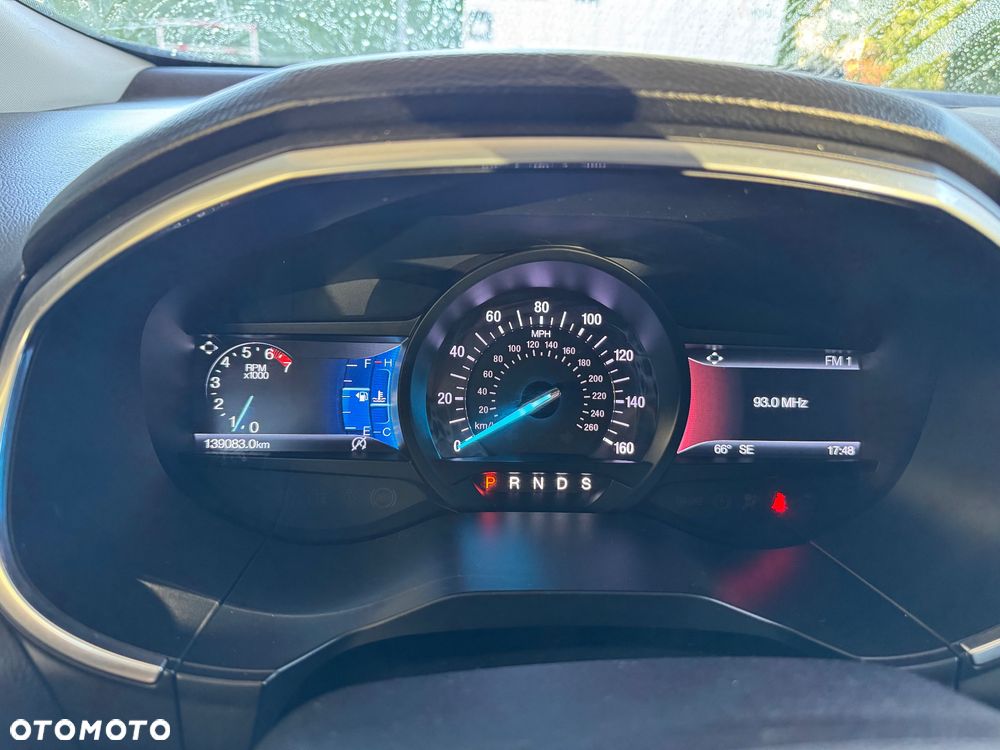 Ford Edge - 12