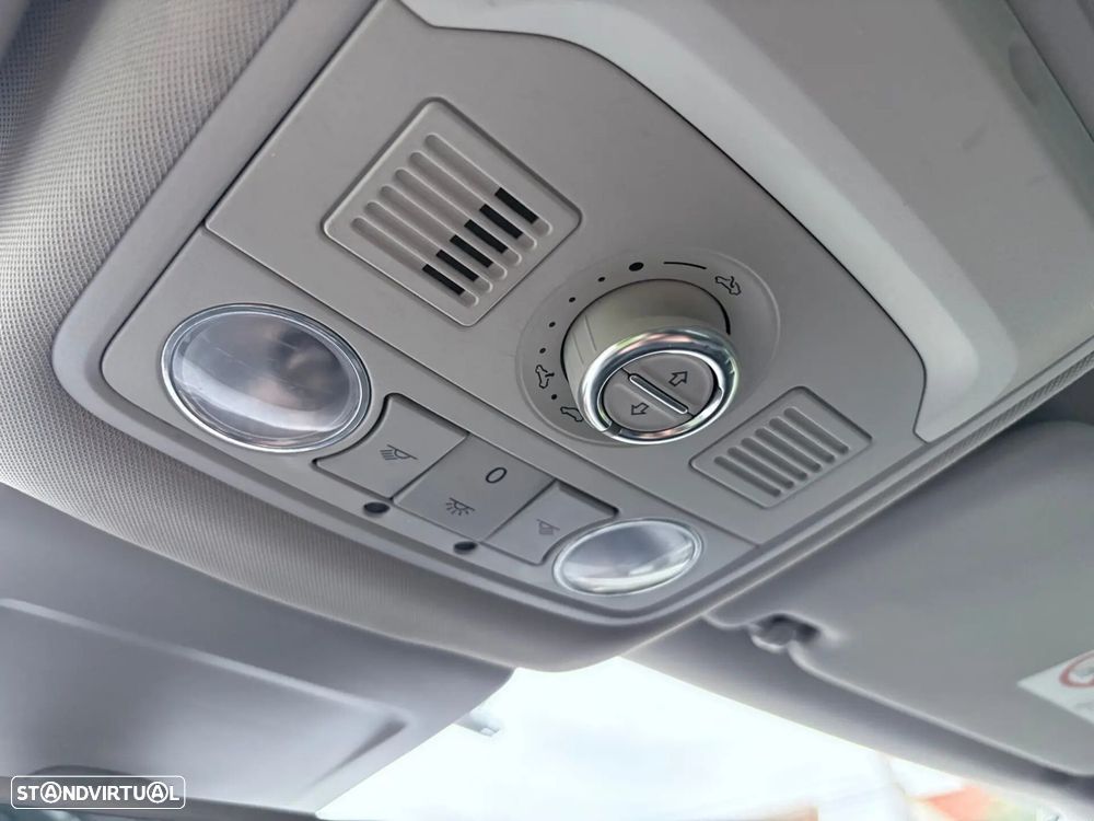 SEAT Leon ST 1.6 TDI S&S 4Drive Style - 46