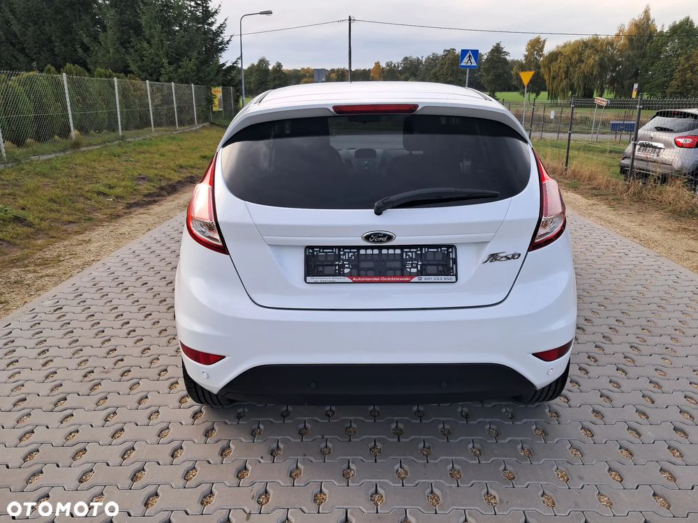 Ford Fiesta 1.6 TDCi DPF Titanium - 7