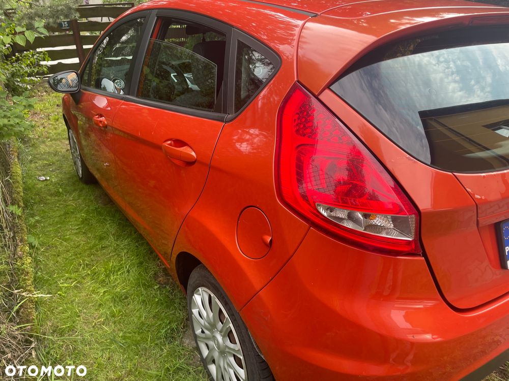 Ford Fiesta - 8