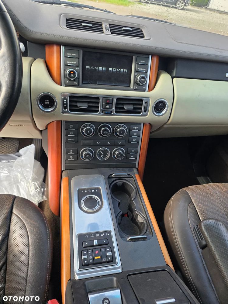 Land Rover Range Rover TDV8 Autobiography Ultimate Edition - 21