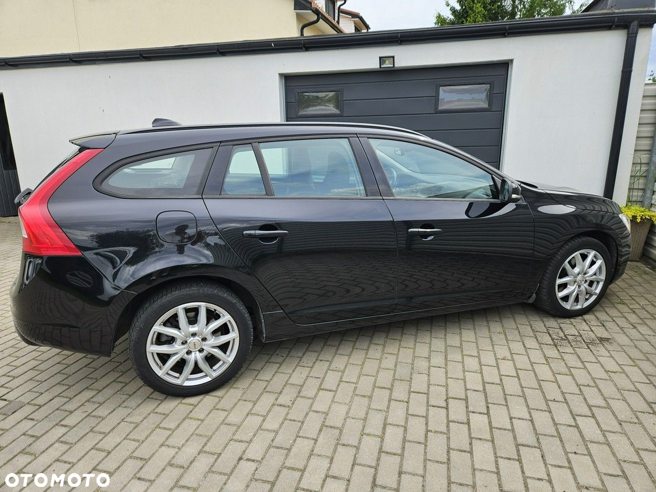Volvo V60 D2 Kinetic - 4